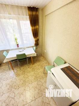 1-к квартира, посуточно, 37м2, 3/5 этаж