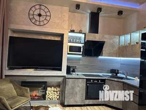 1-к квартира, посуточно, 52м2, 1/4 этаж