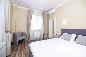 1-к квартира, посуточно, 49м2, 2/4 этаж