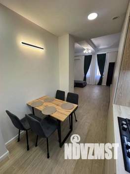 2-к квартира, посуточно, 55м2, 1/1 этаж