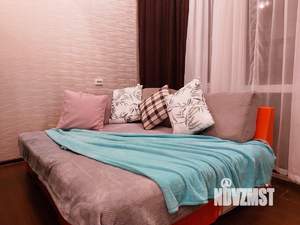Студия квартира, посуточно, 45м2, 4/4 этаж
