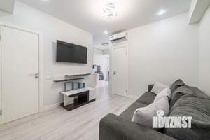 1-к квартира, посуточно, 37м2, 8/10 этаж