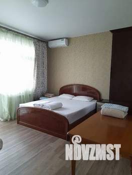 1-к квартира, посуточно, 41м2, 3/3 этаж