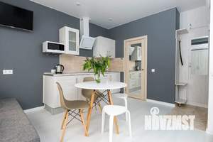 Студия квартира, посуточно, 25м2, 9/10 этаж