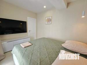 2-к квартира, посуточно, 55м2, 1/1 этаж
