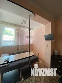 Студия квартира, посуточно, 30м2, 3/12 этаж