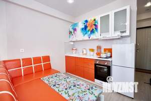 Студия квартира, посуточно, 24м2, 11/13 этаж