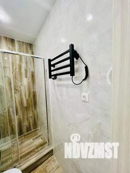 Студия квартира, посуточно, 25м2, 1/4 этаж