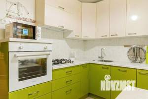 3-к квартира, посуточно, 72м2, 1/1 этаж