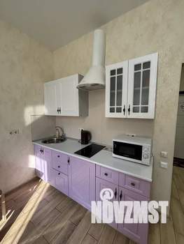 Студия квартира, посуточно, 25м2, 1/7 этаж