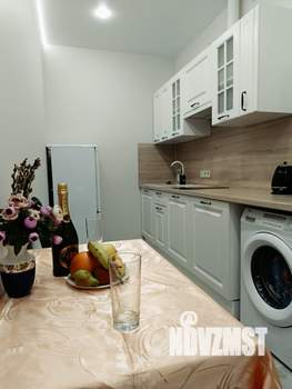 Студия квартира, посуточно, 24м2, 1/5 этаж