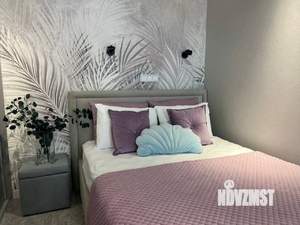 Студия квартира, посуточно, 32м2, 10/12 этаж