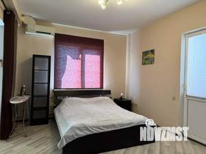 Студия квартира, посуточно, 60м2, 14/16 этаж