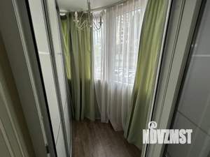 Студия квартира, посуточно, 35м2, 3/22 этаж