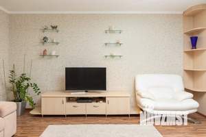 1-к квартира, посуточно, 60м2, 1/1 этаж