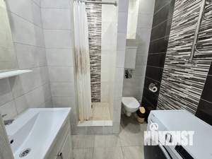 1-к квартира, посуточно, 40м2, 4/5 этаж