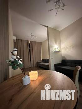 Студия квартира, посуточно, 30м2, 11/20 этаж