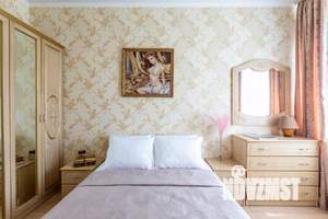 2-к квартира, посуточно, 50м2, 1/1 этаж