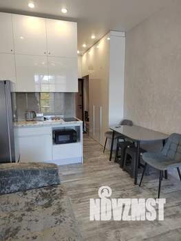 Студия квартира, посуточно, 29м2, 5/20 этаж