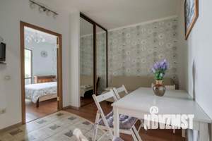 2-к квартира, посуточно, 50м2, 1/1 этаж