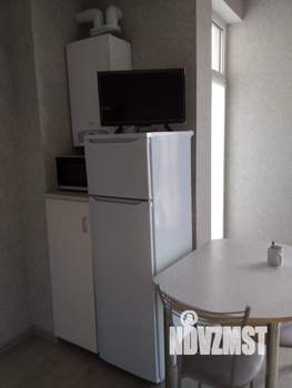 Студия квартира, посуточно, 27м2, 8/12 этаж