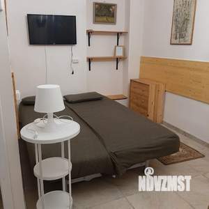 2-к квартира, посуточно, 42м2, 1/3 этаж