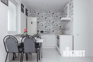 Студия квартира, посуточно, 30м2, 1/12 этаж