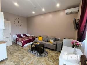 Студия квартира, посуточно, 25м2, 1/3 этаж