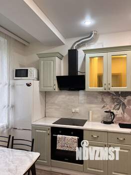 1-к квартира, посуточно, 38м2, 2/5 этаж