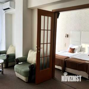 3-к квартира, посуточно, 64м2, 1/1 этаж