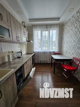2-к квартира, посуточно, 52м2, 4/19 этаж