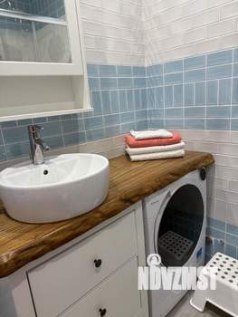 Студия квартира, посуточно, 37м2, 13/13 этаж