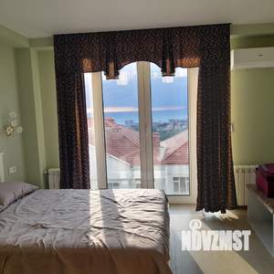 Студия квартира, посуточно, 33м2, 4/7 этаж
