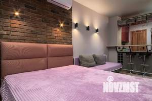 Студия квартира, посуточно, 27м2, 2/4 этаж