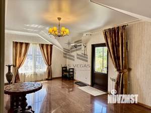 3-к квартира, на длительный срок, 120м2, 3/5 этаж