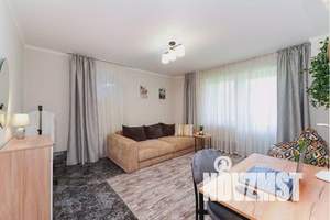 3-к квартира, посуточно, 10м2, 1/3 этаж