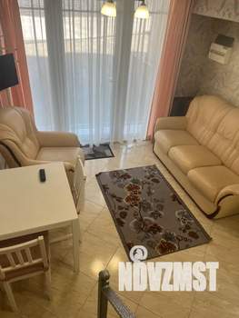1-к квартира, посуточно, 36м2, 1/3 этаж
