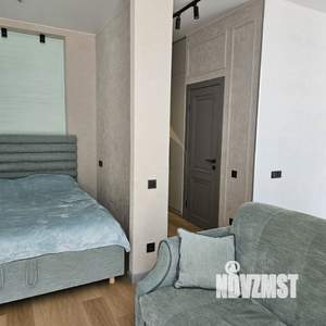 Студия квартира, посуточно, 33м2, 3/3 этаж
