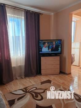 Студия квартира, на длительный срок, 35м2, 13/19 этаж