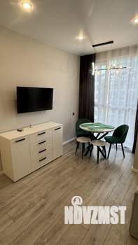 Студия квартира, посуточно, 25м2, 6/19 этаж