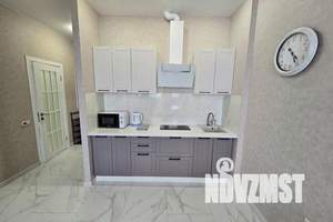 1-к квартира, посуточно, 40м2, 8/8 этаж