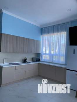 Студия квартира, посуточно, 49м2, 3/3 этаж