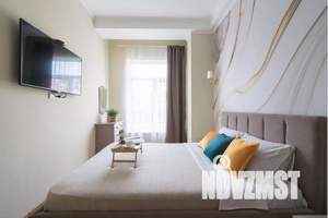 1-к квартира, посуточно, 40м2, 1/8 этаж