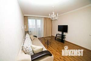 1-к квартира, посуточно, 60м2, 1/1 этаж