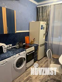 2-к квартира, посуточно, 50м2, 1/18 этаж