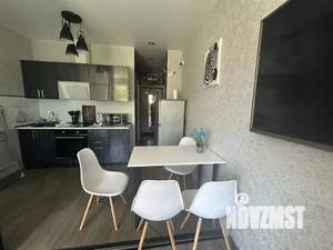 1-к квартира, посуточно, 38м2, 3/17 этаж