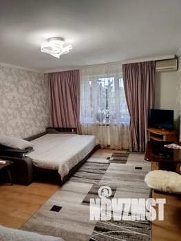 1-к квартира, посуточно, 40м2, 4/4 этаж