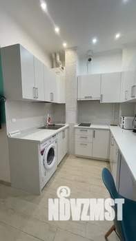 Студия квартира, посуточно, 25м2, 1/10 этаж