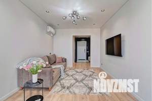 2-к квартира, посуточно, 60м2, 17/22 этаж