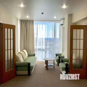 3-к квартира, посуточно, 64м2, 1/1 этаж